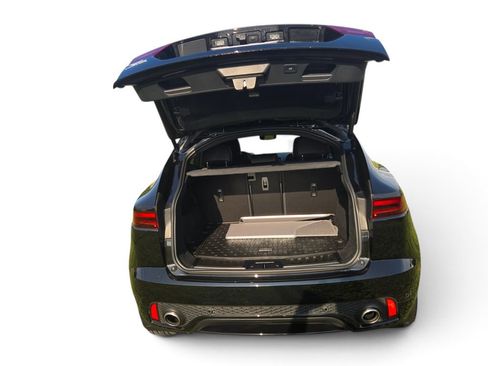 Used 2024 Jaguar E-PACE R-Dynamic SE AWD/4WD image 5