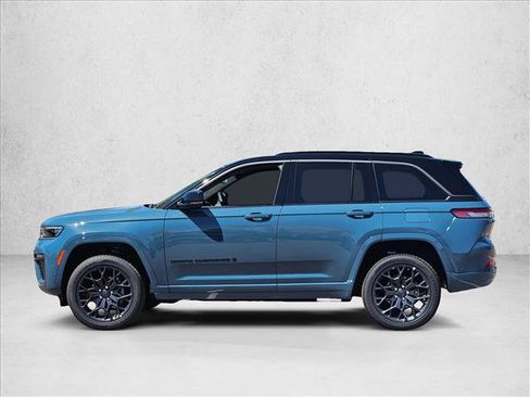New 2026 Jeep Grand Cherokee L Limited AWD/4WD image 10