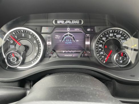 Used 2021 RAM 1500 Big Horn image 20