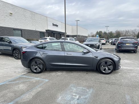 Used 2021 Tesla Model 3 Long Range image 11