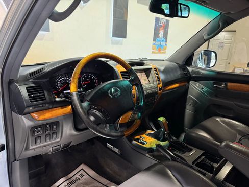 Used 2007 Lexus GX 470 image 10