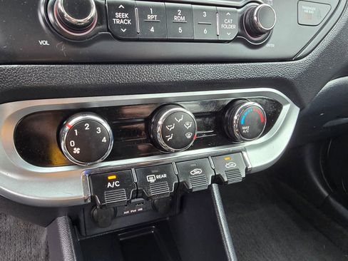 Used 2015 Kia Rio LX w/ Power Package image 26