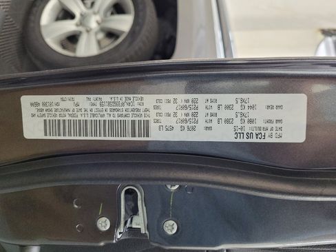 Used 2016 Jeep Patriot Latitude AWD/4WD image 33