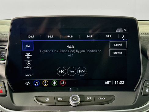 Used 2025 Chevrolet Blazer LT AWD/4WD image 15