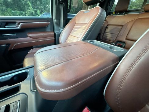 Used 2024 GMC Sierra 1500 Denali Ultimate AWD/4WD image 24