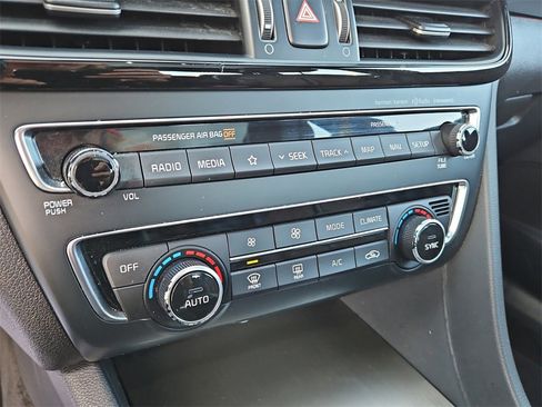 Used 2019 Kia Optima SX w/ SX Limited (Bronze) Package image 25