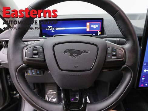 Used 2025 Ford Mustang Mach-E Premium AWD/4WD image 10