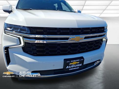 Certified 2022 Chevrolet Suburban LS AWD/4WD image 27
