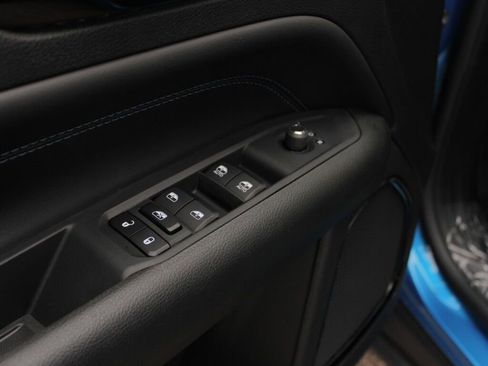 New 2026 Jeep Compass Limited w/ Limited Altitude Pack image 22