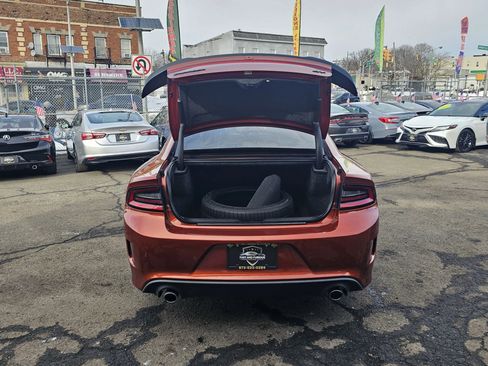 Used 2020 Dodge Charger GT w/ Blacktop Package image 8