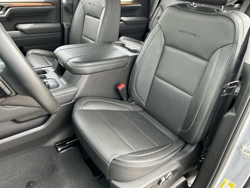 Used 2025 GMC Sierra 1500 Denali image 19