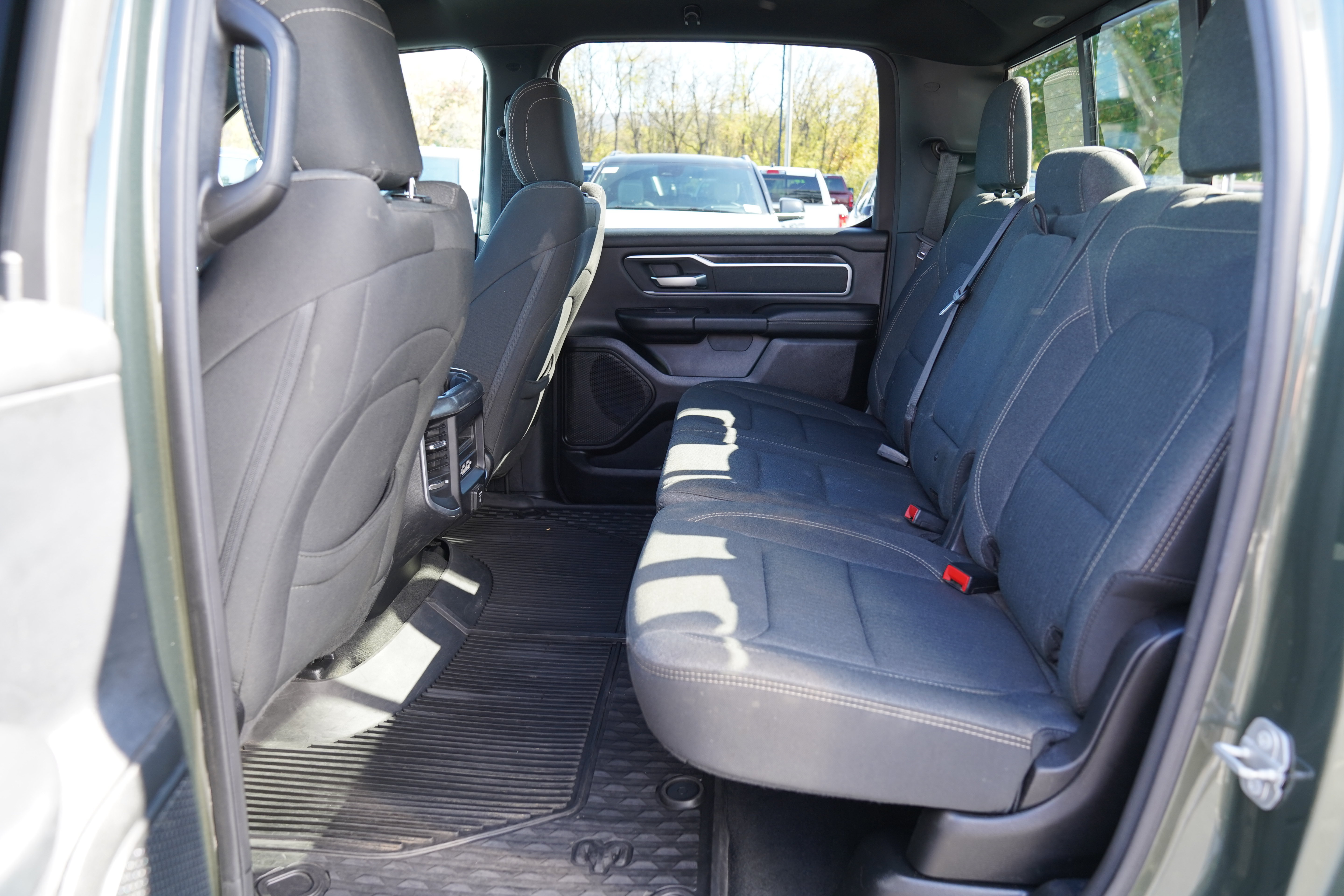 Used 2020 RAM 1500 Big Horn AWD/4WD image 5