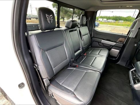 Used 2024 Ford F250 Lariat w/ Lariat Ultimate Package AWD/4WD image 22