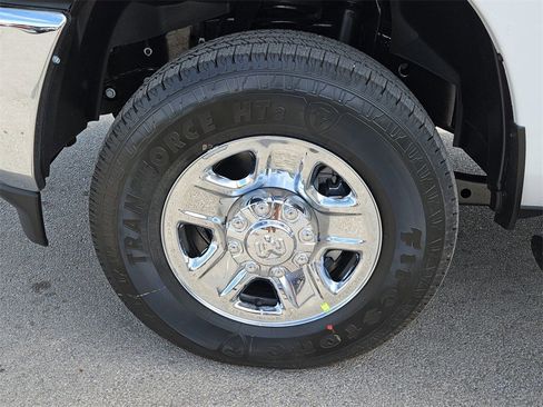 New 2026 RAM 2500 Tradesman image 13