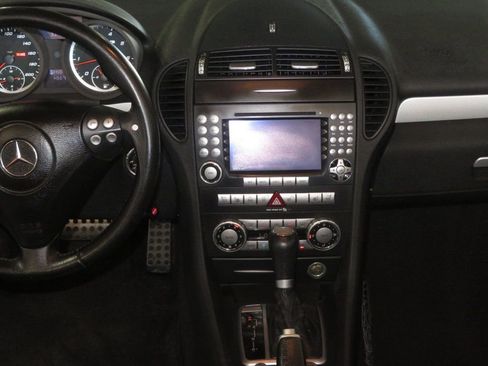 Used 2006 Mercedes-Benz SLK 55 AMG image 28