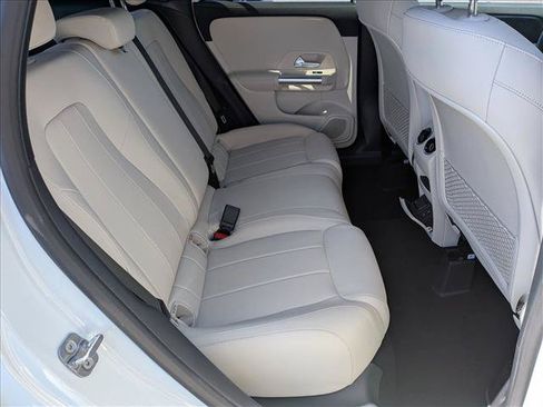Certified 2025 Mercedes-Benz GLA 250 image 18