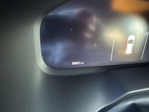 Used 2023 Toyota RAV4 Limited image 9