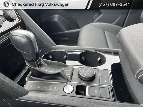 Used 2023 Volkswagen Atlas Cross Sport SE AWD/4WD image 42