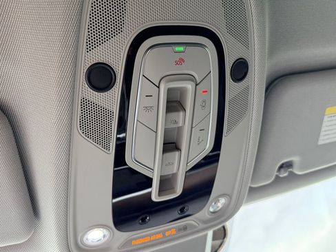 Used 2021 Audi A6 3.0T allroad Prestige w/ Prestige Package image 8