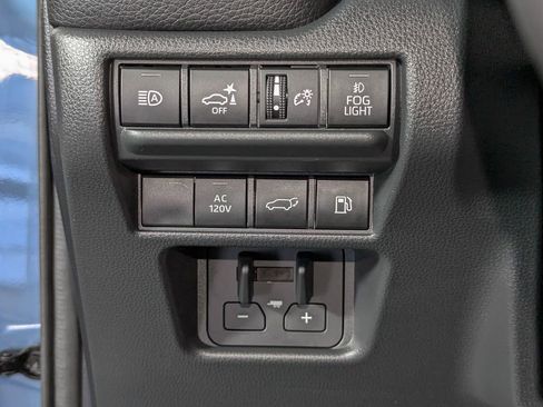 Certified 2024 Toyota Land Cruiser image 44