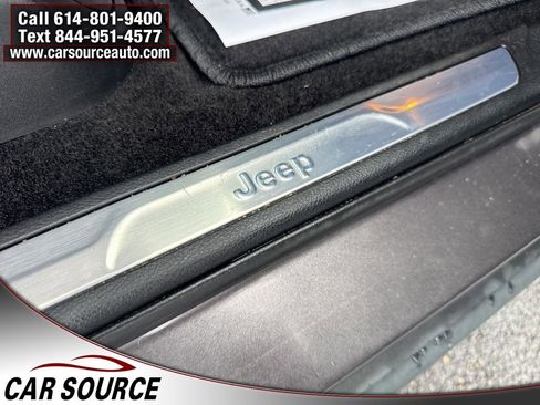 Used 2015 Jeep Grand Cherokee Limited w/ Trailer Tow Group IV image 44