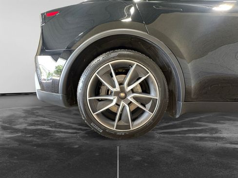 Used 2026 Tesla Model Y 2WD image 34