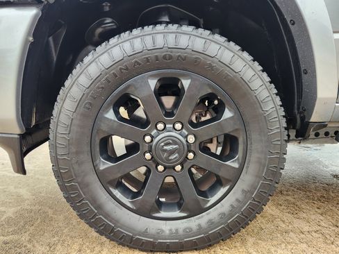 Used 2022 RAM 2500 Laramie w/ Night Edition AWD/4WD image 11