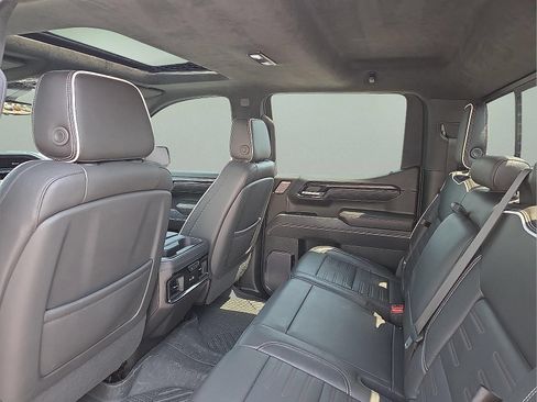 Certified 2023 GMC Sierra 1500 AT4X w/ AT4X AEV Edition AWD/4WD image 20
