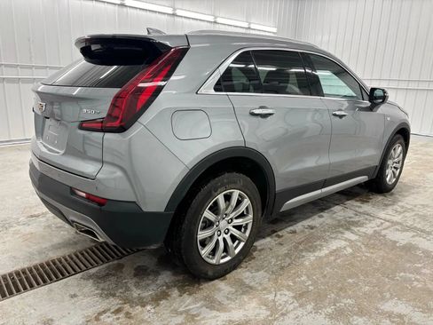 Used 2023 Cadillac XT4 Premium Luxury FWD image 7