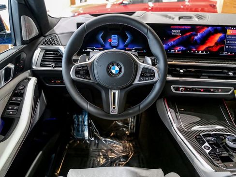 New 2026 BMW X5 M60i image 9