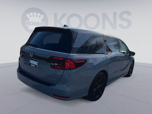 Used 2023 Honda Odyssey Sport image 11