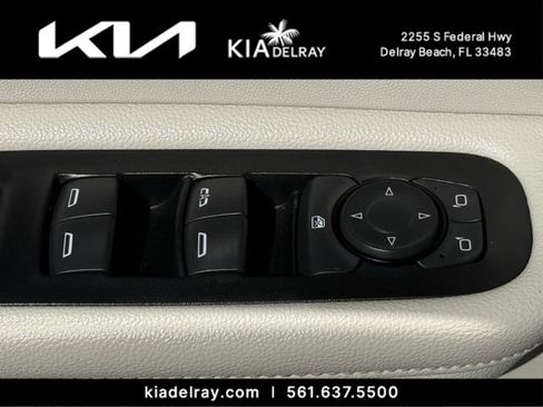 Used 2020 GMC Terrain Denali w/ Denali Premium Package image 16