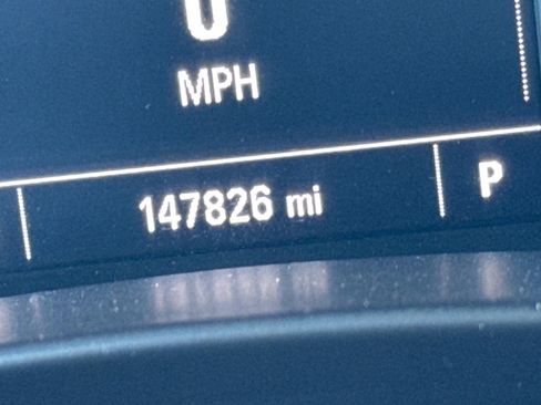 Used 2018 Chevrolet Equinox LS image 33