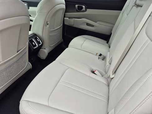 New 2026 Kia Sorento SX Prestige AWD/4WD image 12