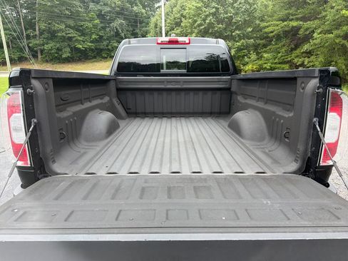 Used 2022 GMC Canyon Elevation RWD image 32