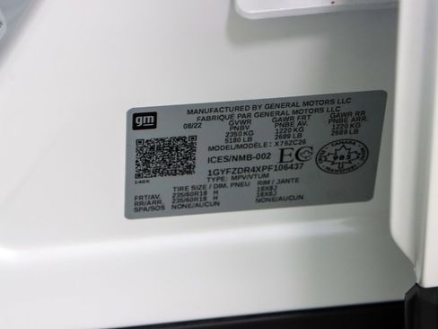 Used 2023 Cadillac XT4 Premium Luxury image 33