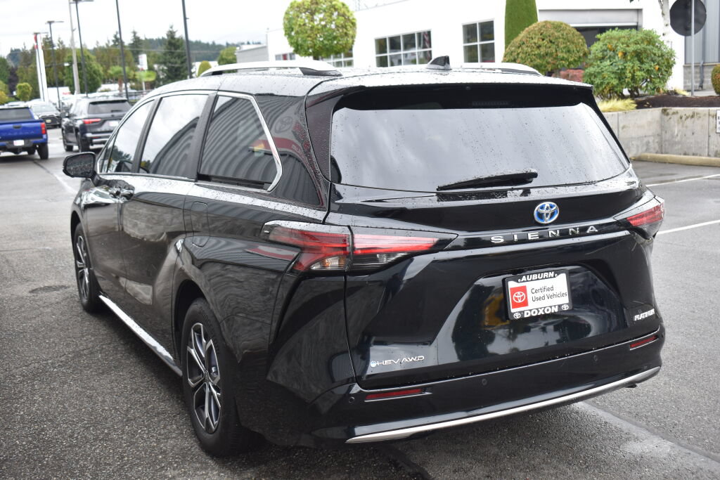 Certified 2025 Toyota Sienna Platinum AWD/4WD image 7