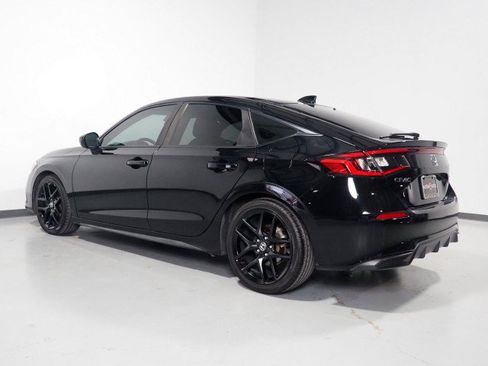 Used 2024 Honda Civic Sport Hatchback image 7