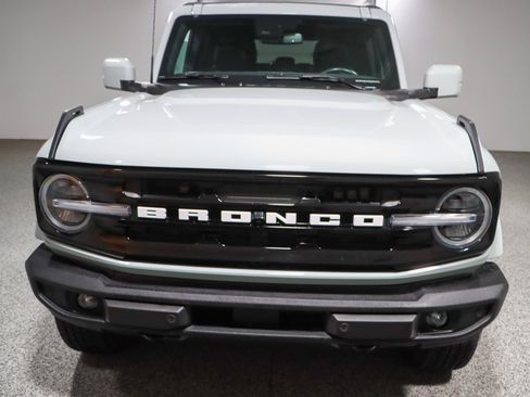 Used 2022 Ford Bronco Outer Banks AWD/4WD image 4