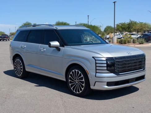 Used 2026 Hyundai Palisade Calligraphy AWD/4WD image 7
