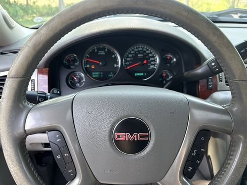 Used 2013 GMC Sierra 2500 SLT w/ SLT Convenience Package AWD/4WD image 38