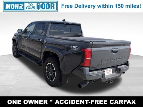 Used 2024 Toyota Tacoma TRD Sport w/ TRD Sport Premium Package AWD/4WD image 3