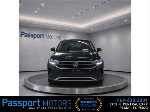 Used 2022 Volkswagen Taos S FWD image 2