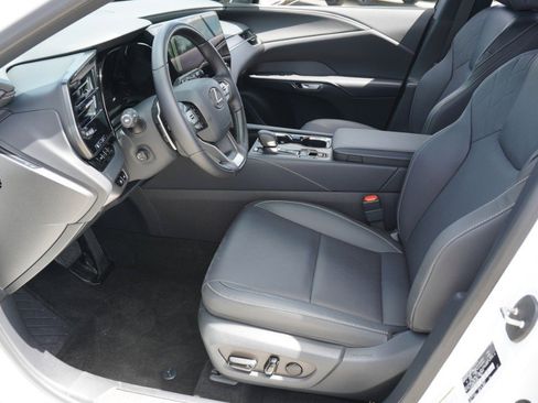Used 2025 Lexus RX 350 Premium Plus w/ Accessory Package (Z1) FWD image 13