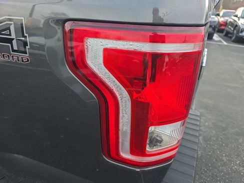 Used 2016 Ford F150 XLT w/ Equipment Group 302A Luxury image 19