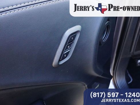 Used 2023 Dodge Challenger SRT Hellcat image 17