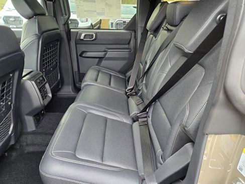 New 2026 Ford Bronco Big Bend image 6