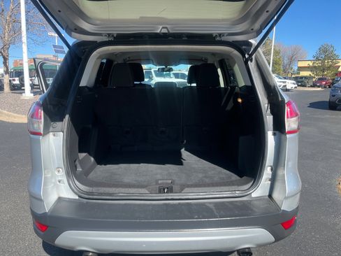 Used 2015 Ford Escape SE image 34