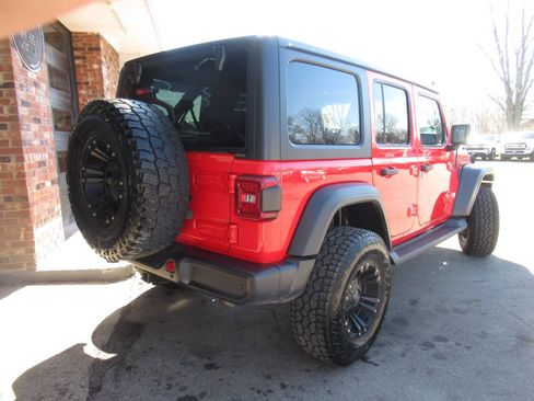 Used 2020 Jeep Wrangler Unlimited Sport S image 11