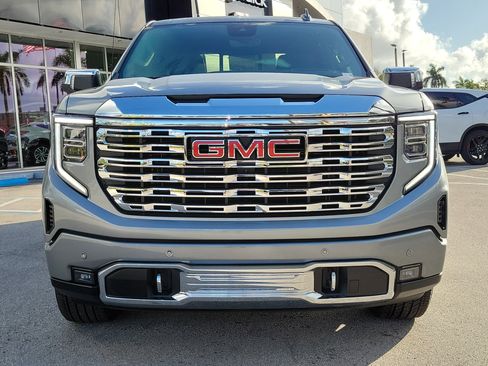 Used 2026 GMC Sierra 1500 Denali w/ Denali Reserve Package image 2